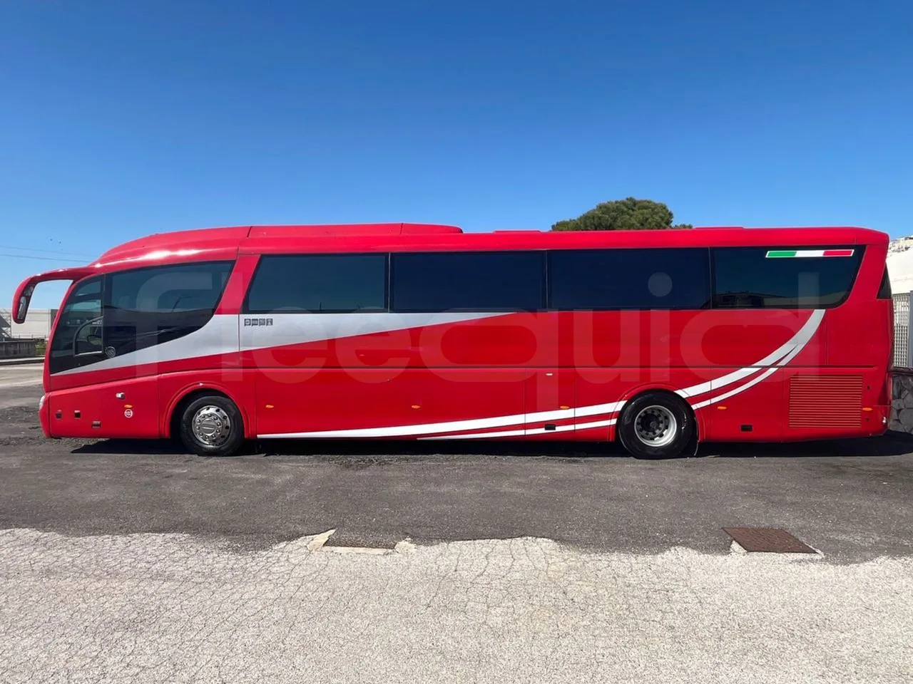 Scania 114B4X2 K114B4X2 - Euro3 - 280 kW - 12.920mt - left side photo