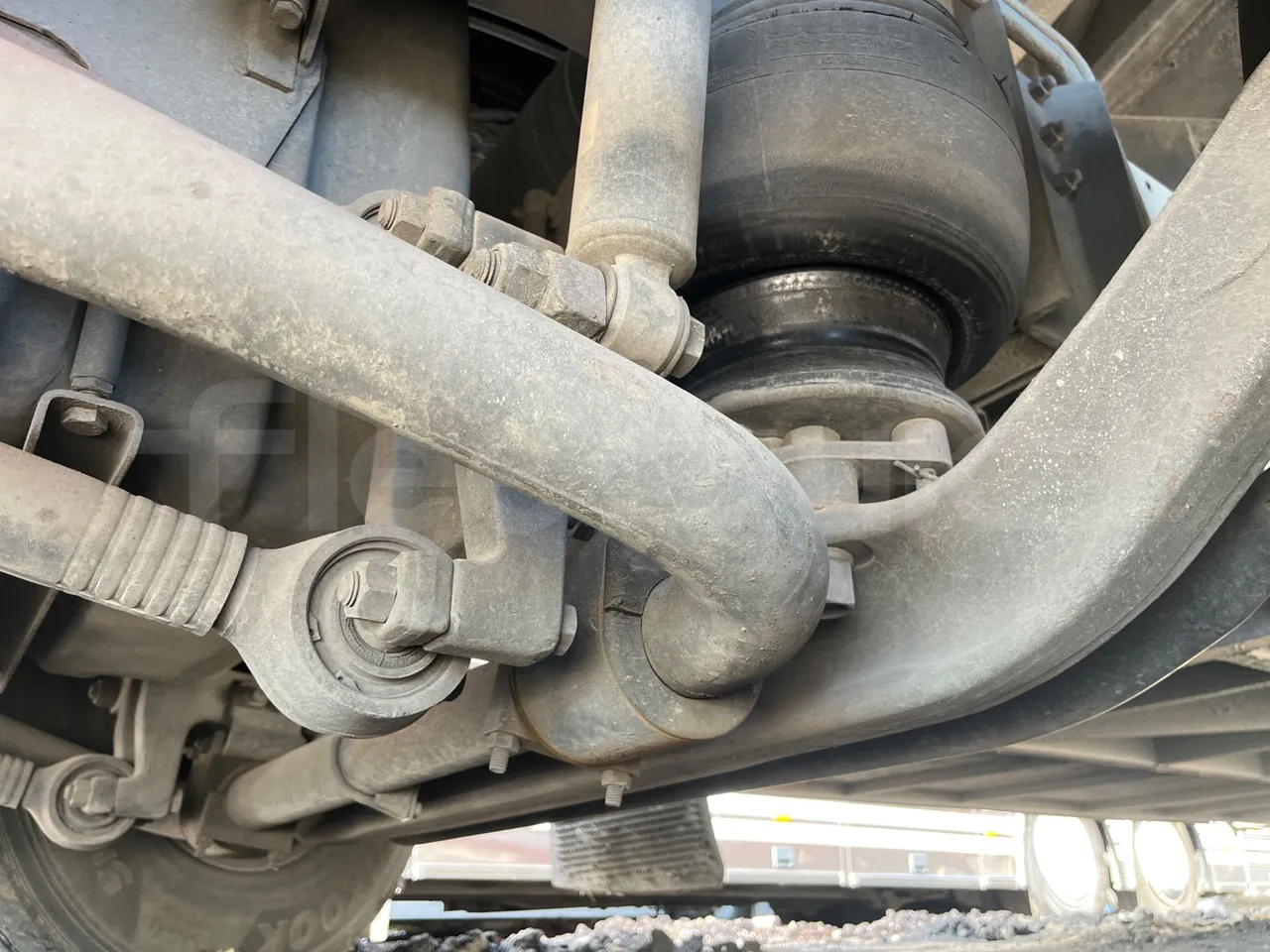 Scania 114B4X2 K114B4X2 - Euro3 - 280 kW - 12.920mt - front axle central