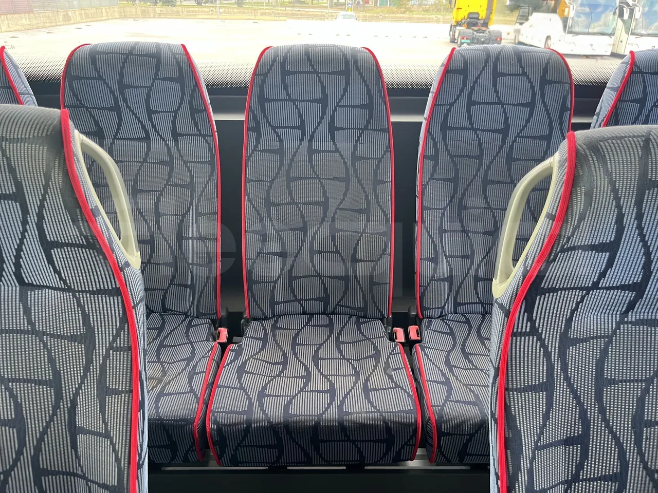 Mercedes-Benz Tourismo - Seats