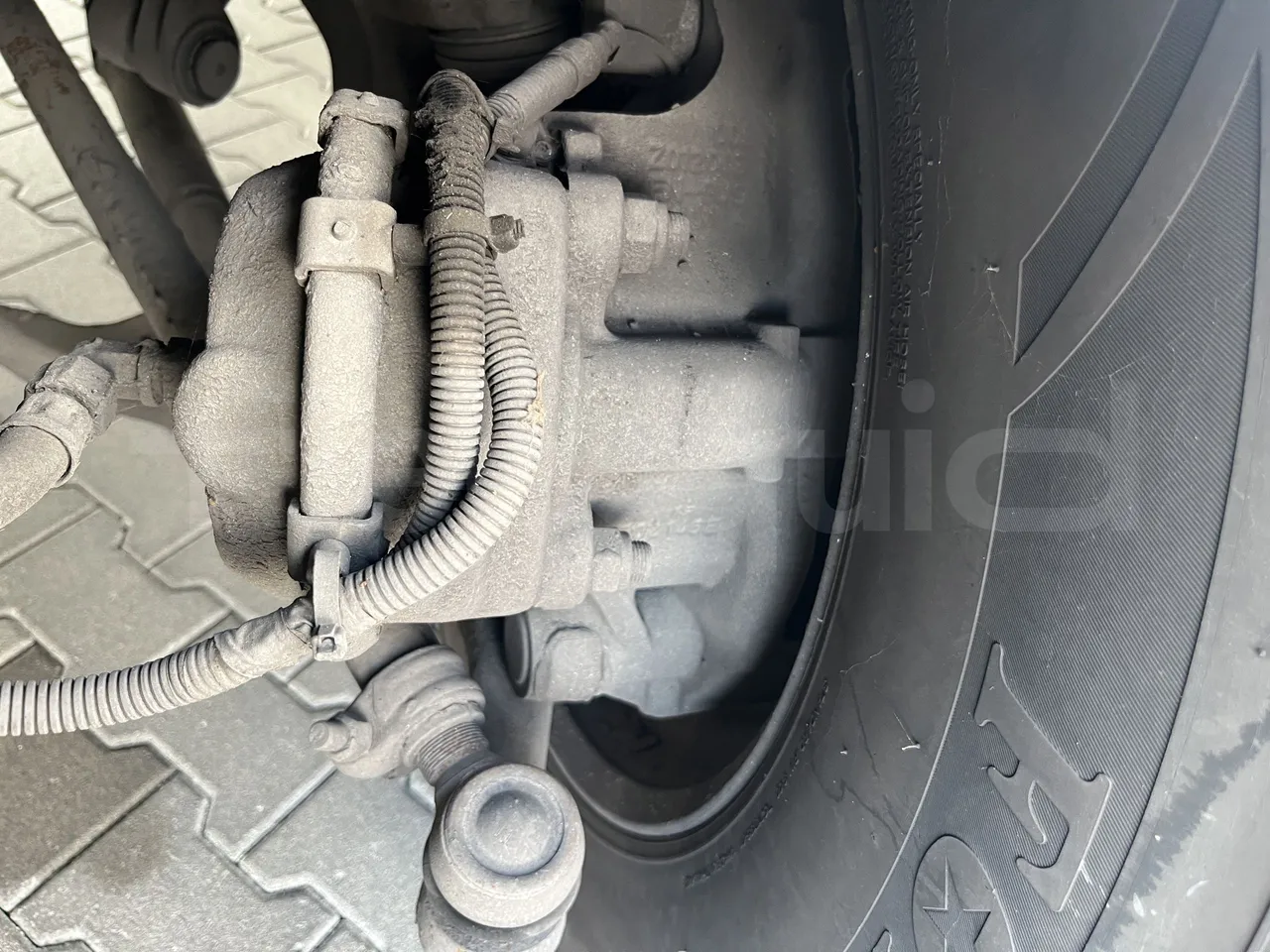 Mercedes-Benz Tourismo - First Axle Brake Calipers Left Side