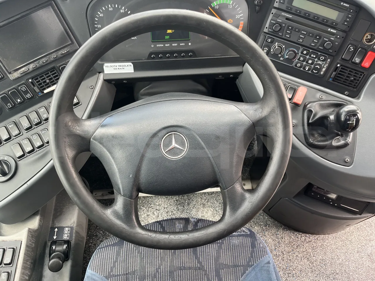 Mercedes-Benz Tourismo - Steering Wheel