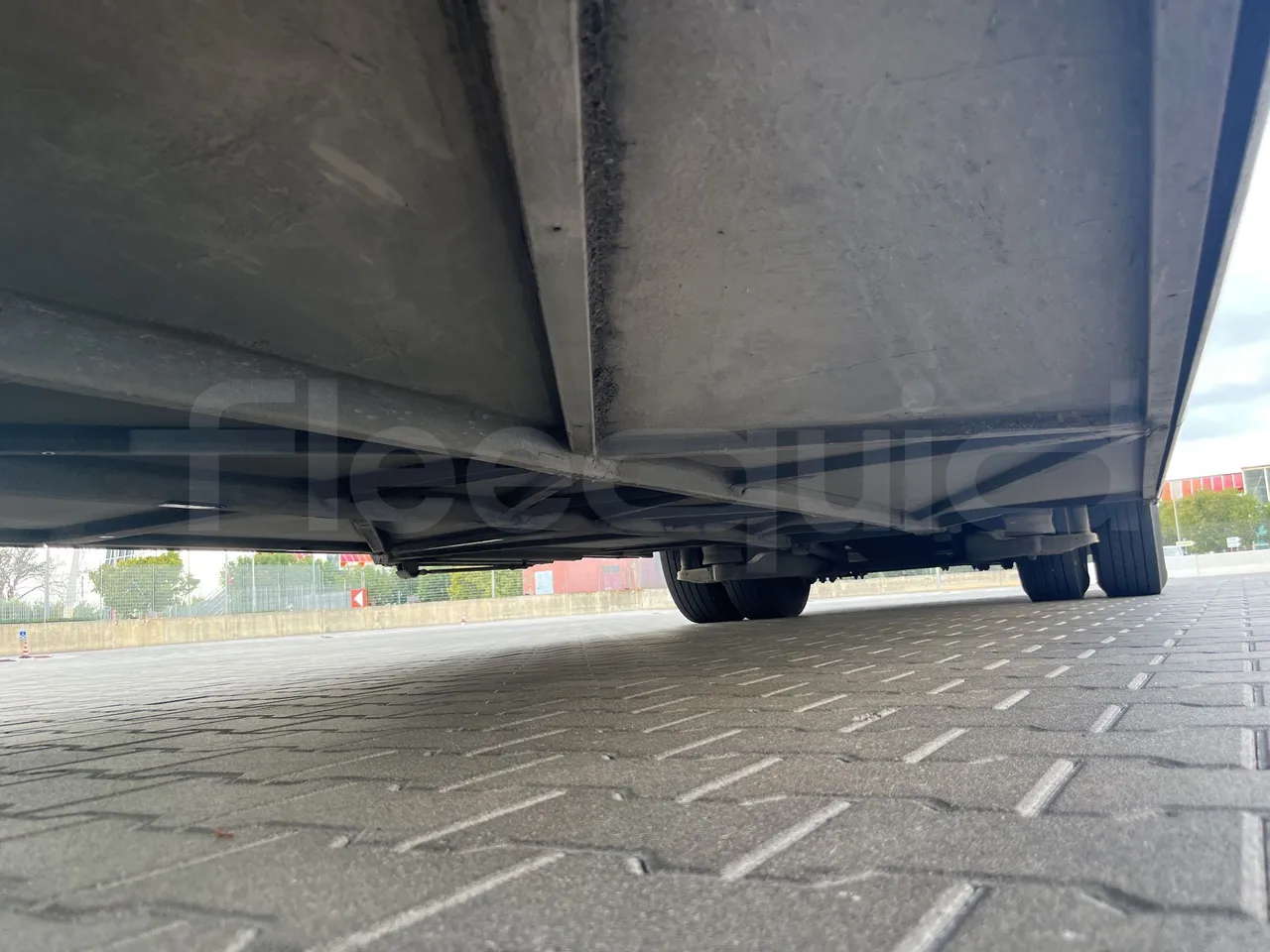 Mercedes-Benz Tourismo - Central Undercarriage