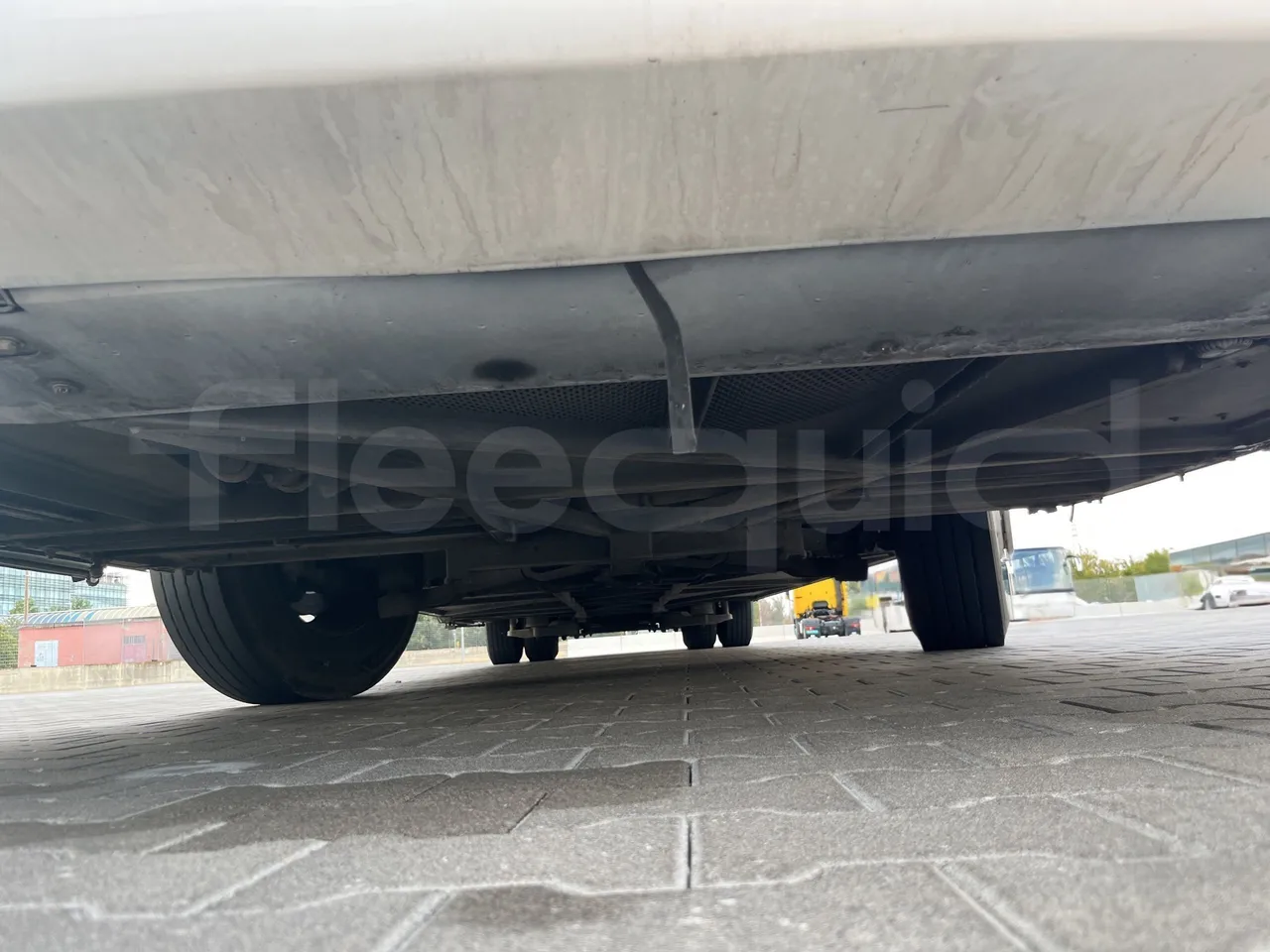 Mercedes-Benz Tourismo - Front Undercarriage