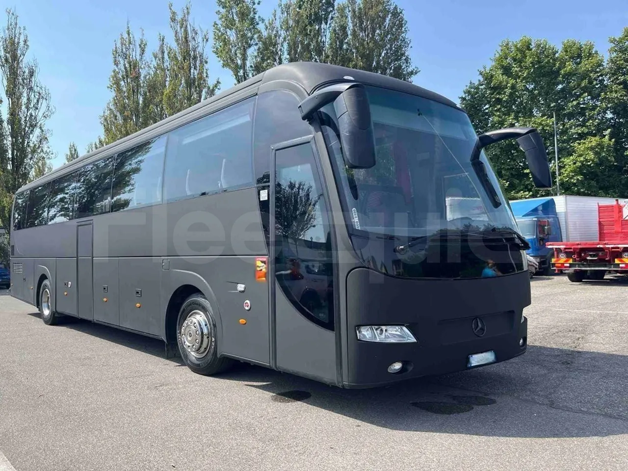 Volvo Barbi Genesis - 3/4 front right doors