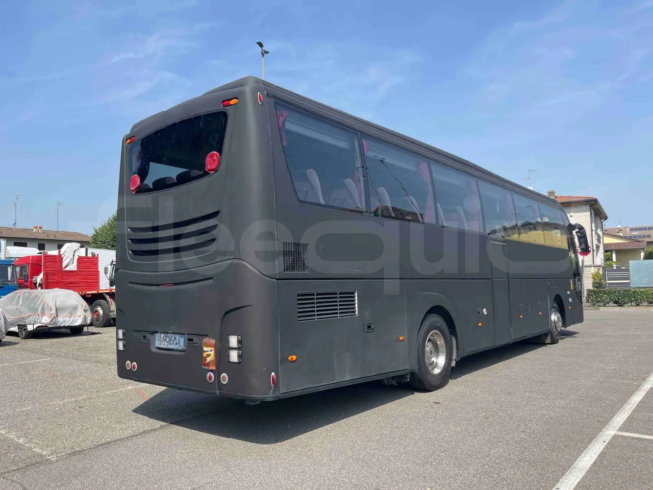 Volvo Barbi Genesis - 3/4 right rear doors closed