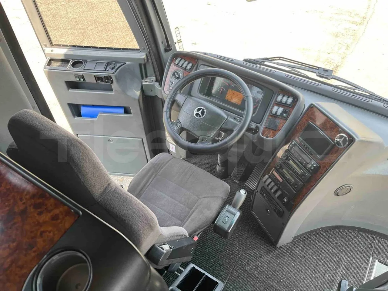 Volvo Barbi Genesis - buttons panels on