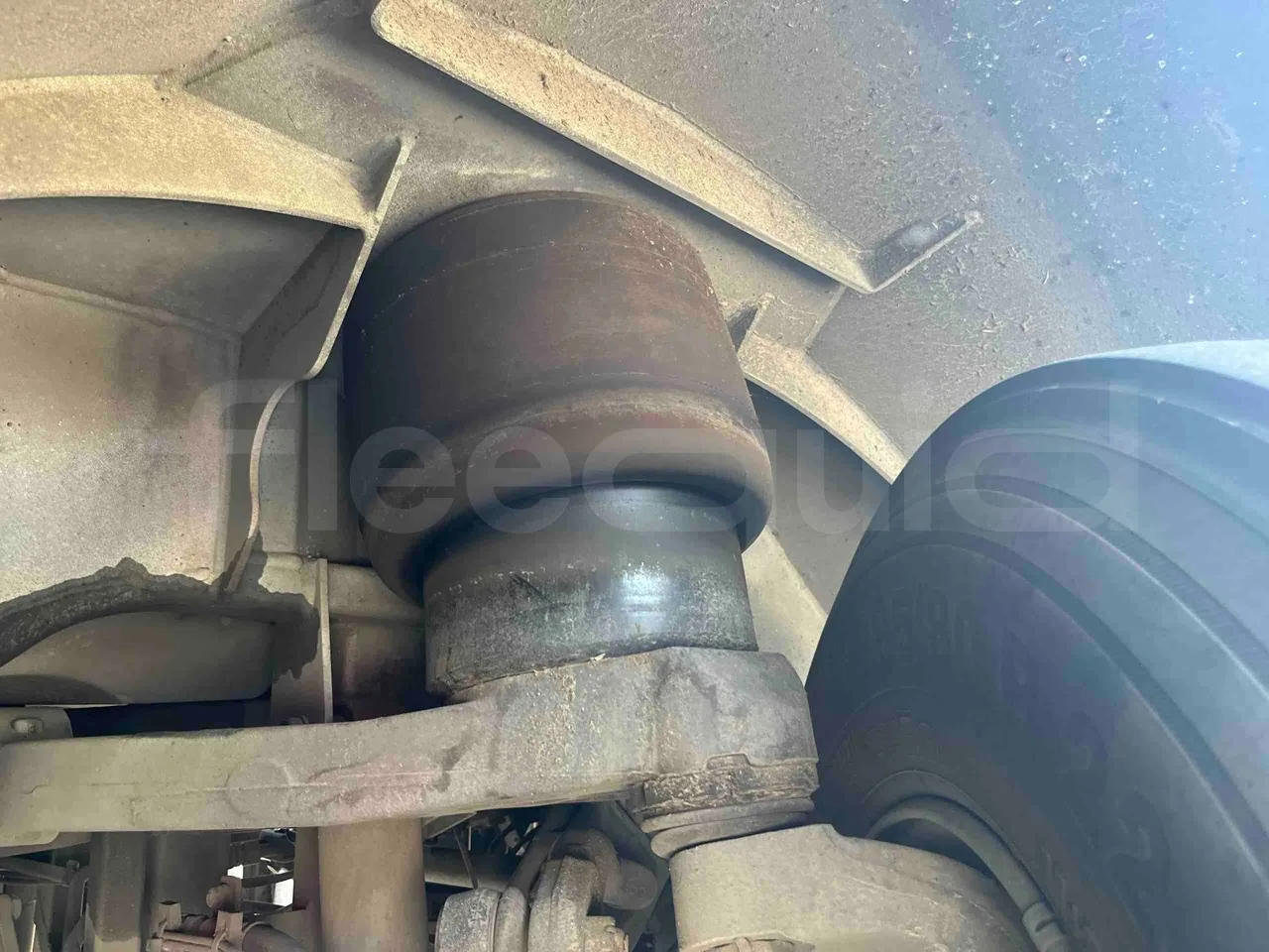 Volvo Barbi Genesis - front air springs left