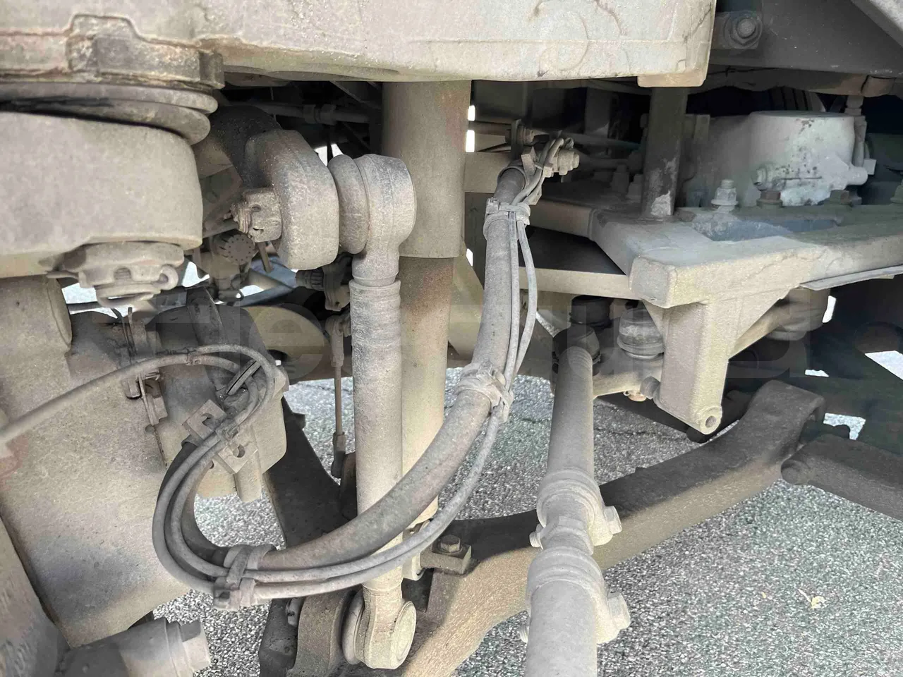 Volvo Barbi Genesis - front shock absorbers right