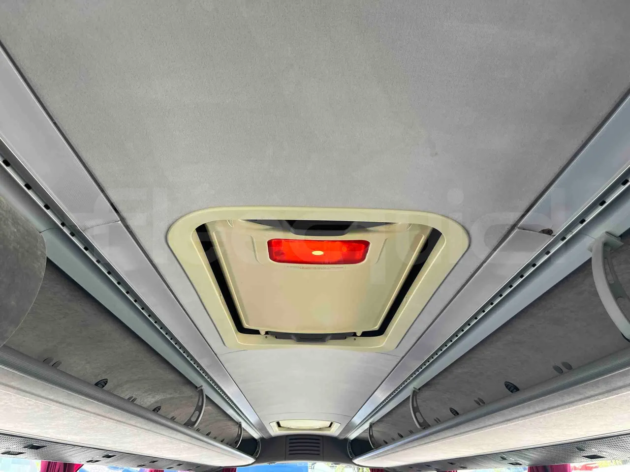 Volvo Barbi Genesis - roof hatch 1