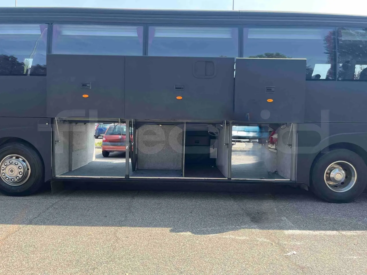 Volvo Barbi Genesis - luggage rack photo