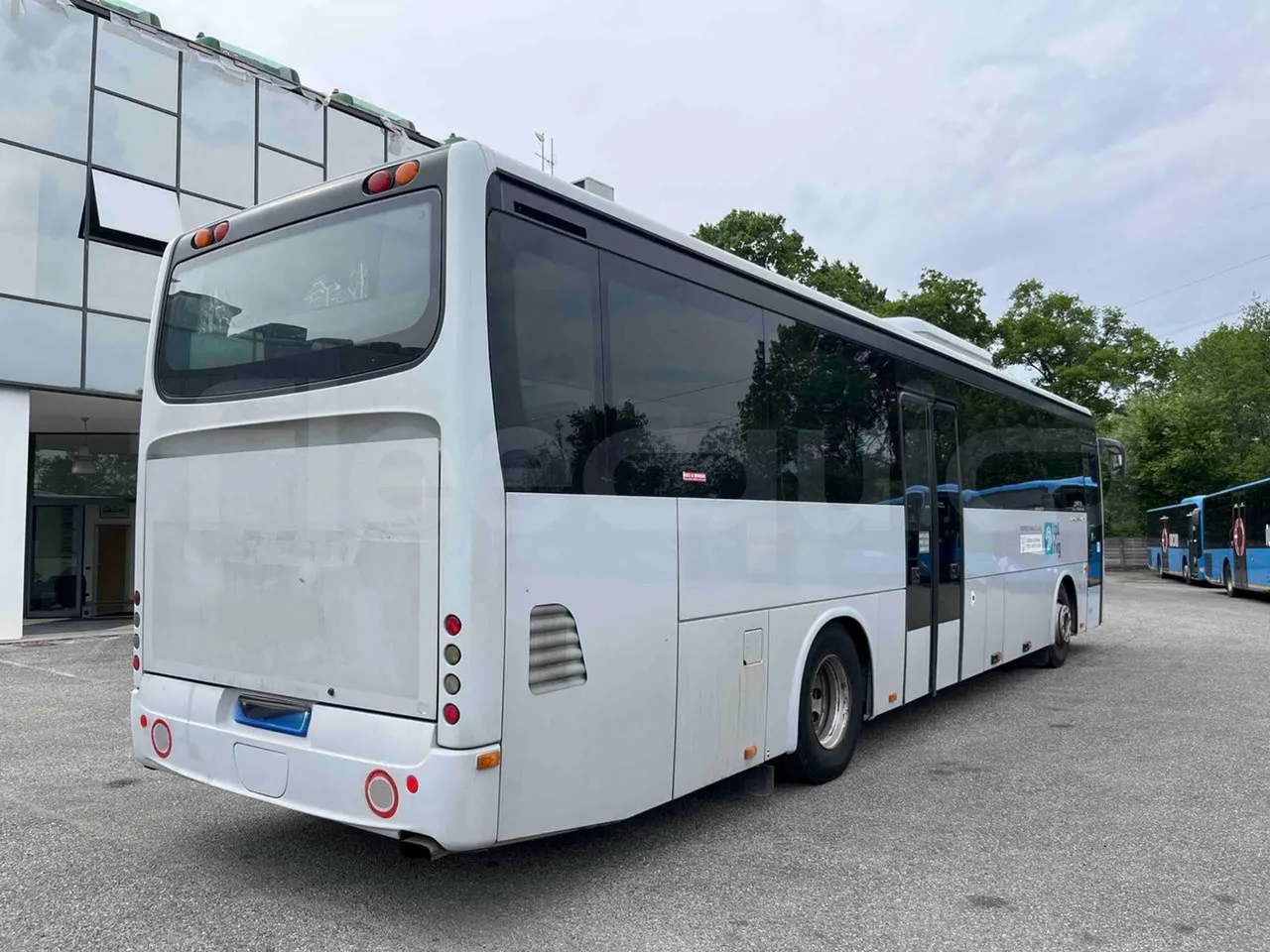 Iveco Crossway SFR160 - Euro5 - 280KW - 11.955mt - 3/4 right rear doors closed