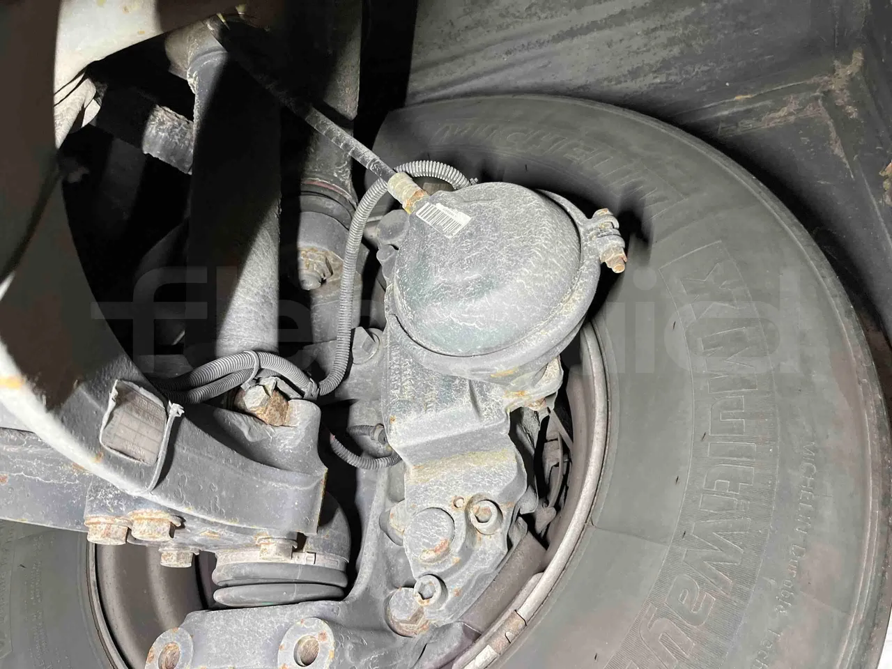 Iveco Crossway SFR160 - Euro5 - 280KW - 11.955mt - front brake calipers left