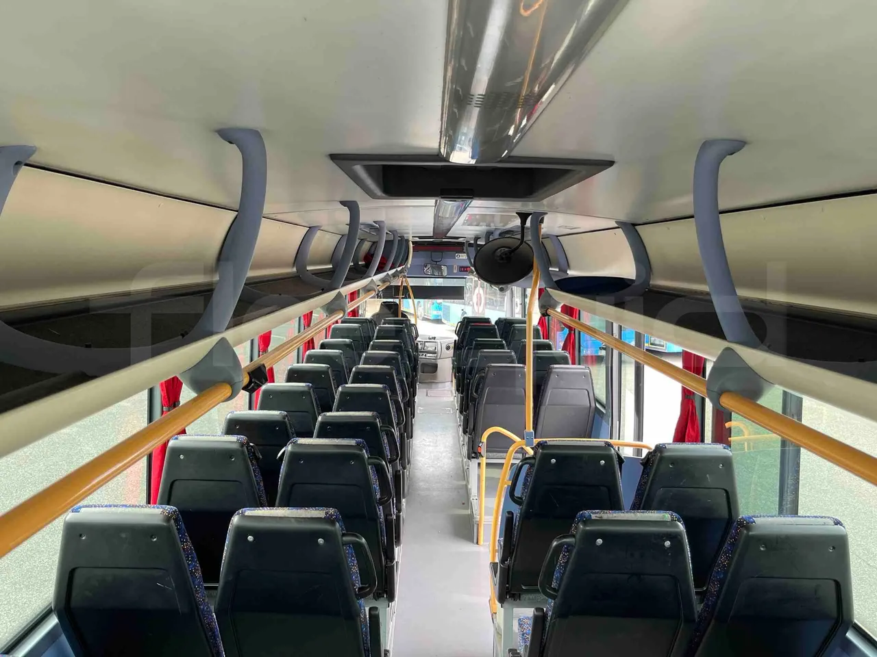 Iveco Crossway SFR160 - Euro5 - 280KW - 11.955mt - overhead compartments photo