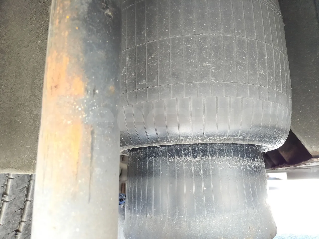 Scania KIB-LIB K124IB - EUR3 - 309kW - 13.752m - axel 2 air springs 2 left