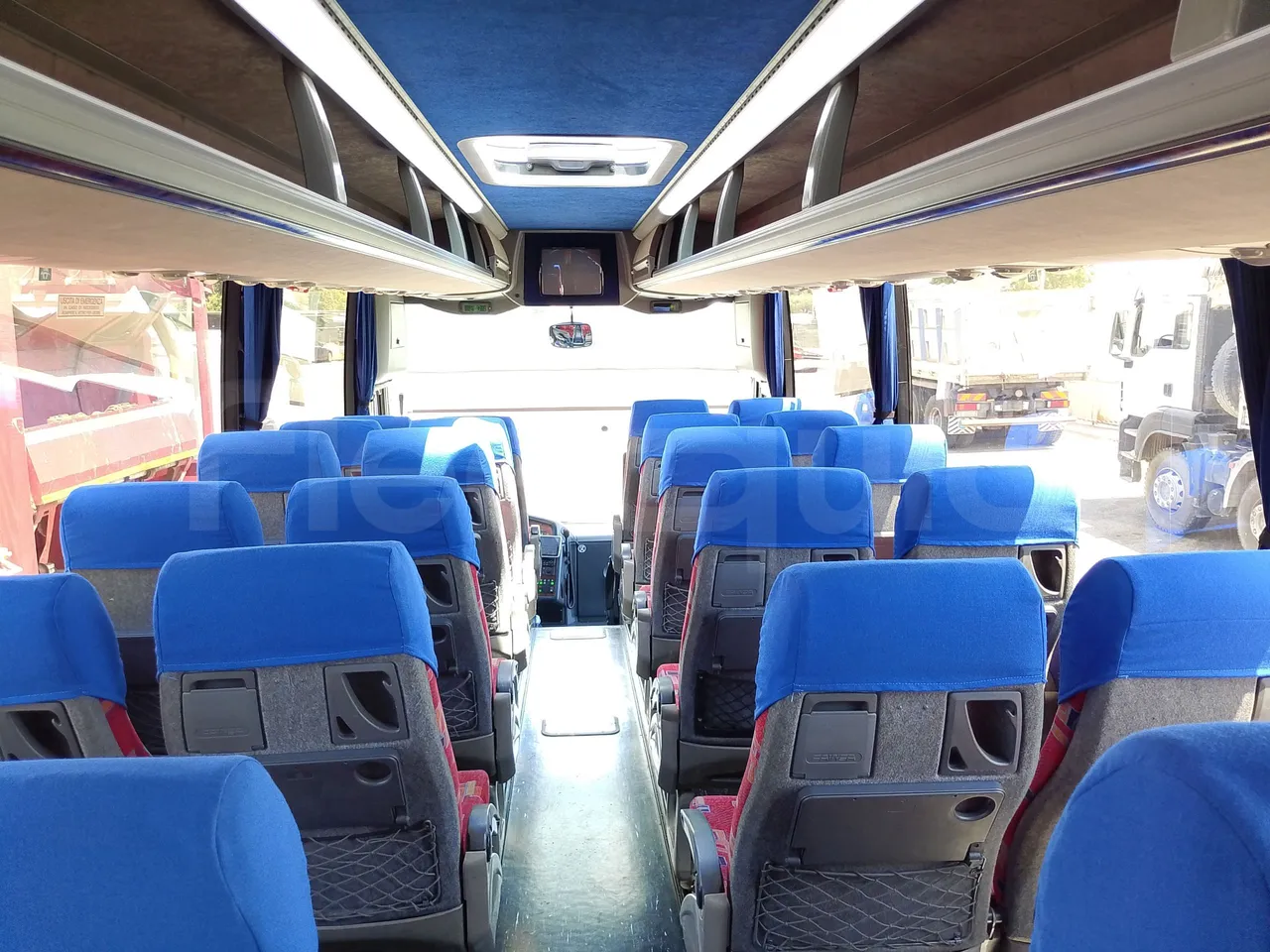 Scania KIB-LIB K124IB - EUR3 - 309kW - 13.752m - forward view all seats last row height