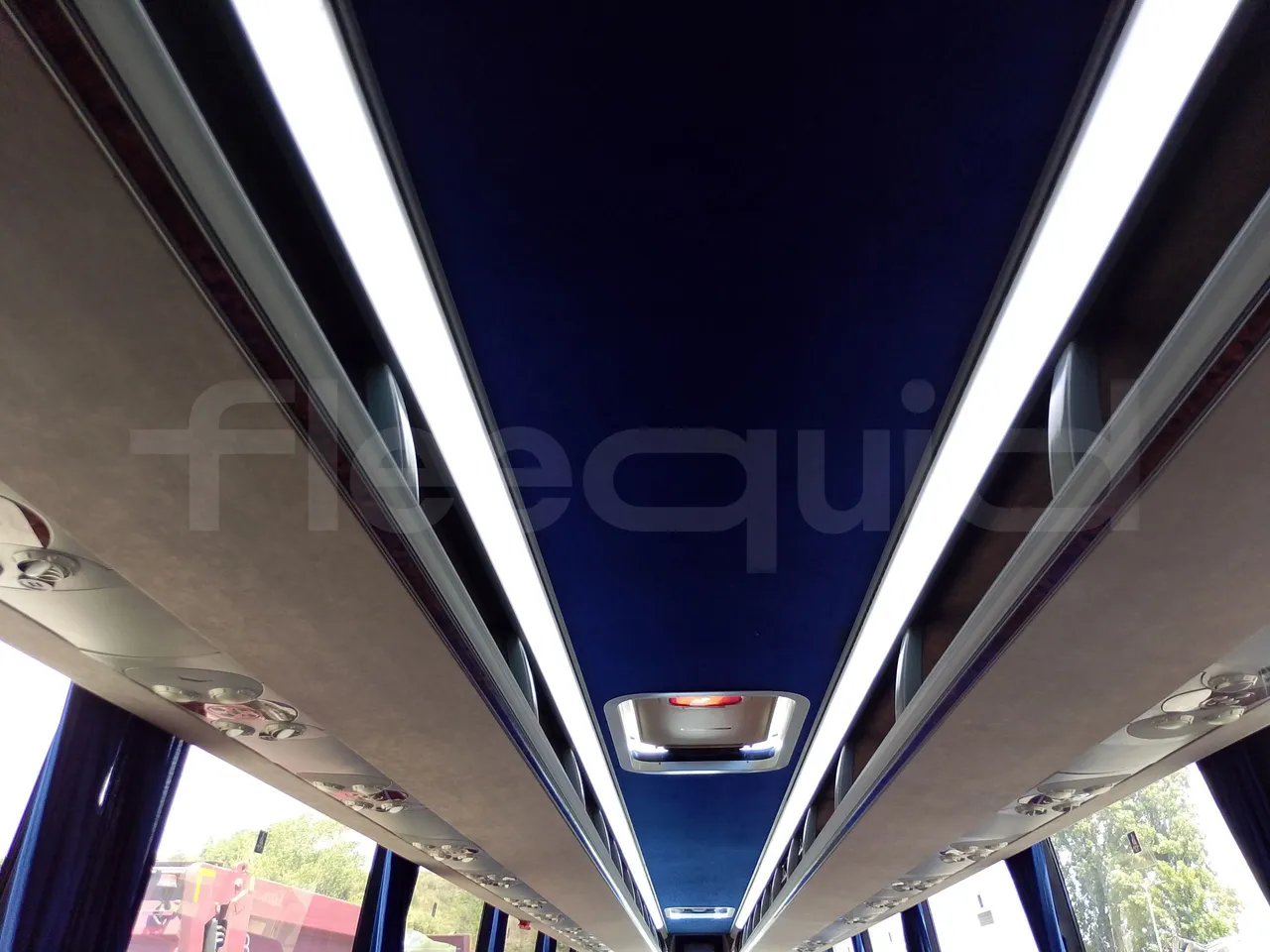 Scania KIB-LIB K124IB - EUR3 - 309kW - 13.752m - overhead compartments photo