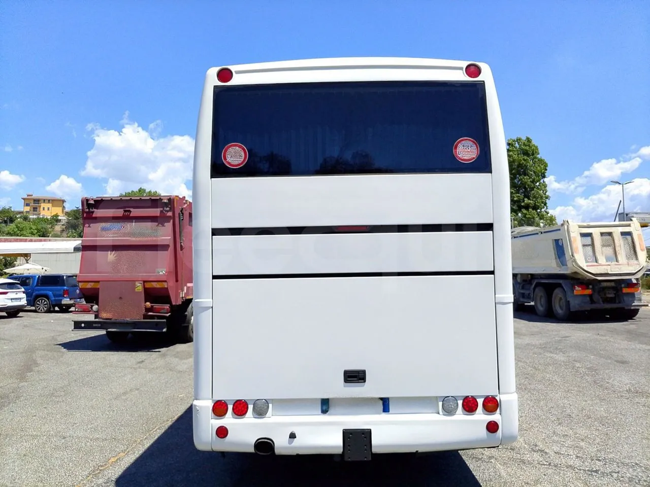 Scania KIB-LIB K124IB - EUR3 - 309kW - 13.752m - rear hatch closed