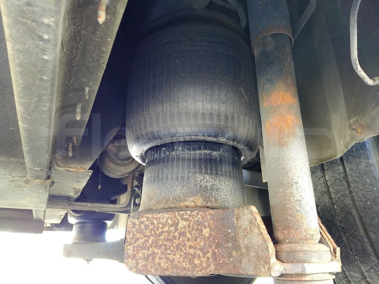 Scania KIB-LIB K124IB - EUR3 - 309kW - 13.752m - axle 2 shock absorbers 1 right