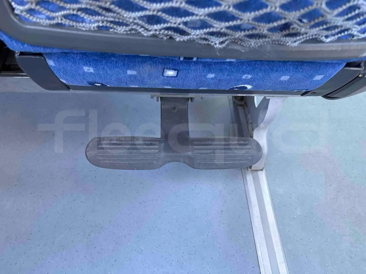 Man Lion's Coach B.2007 - EUR5 - 294kW - 12.000m - footrest detail photo