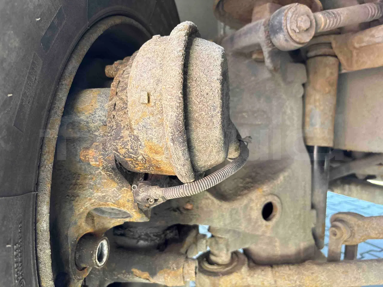 Man Lion's Coach B.2007 - EUR5 - 294kW - 12.000m - front brake calipers left