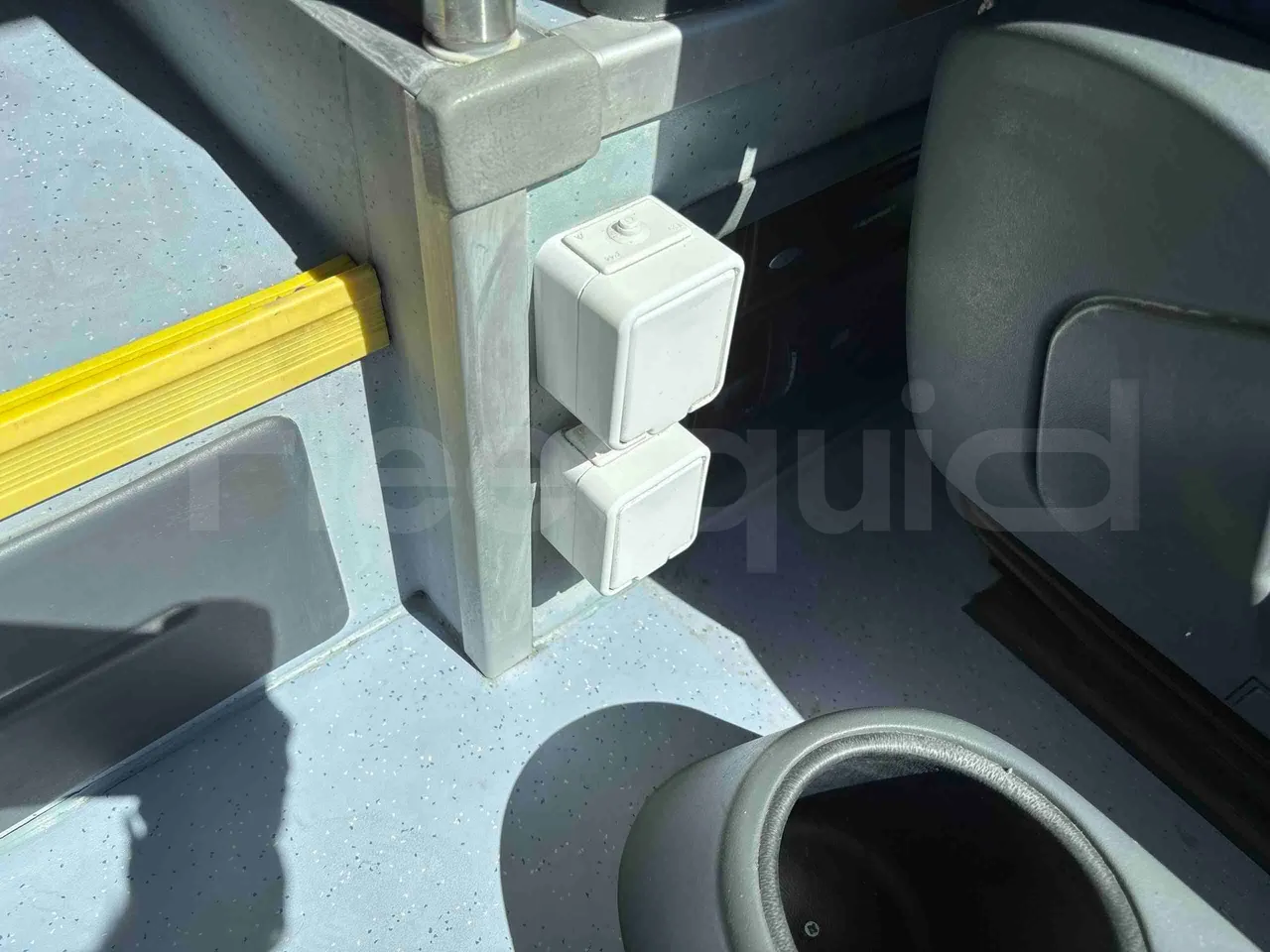 Man Lion's Coach B.2007 - EUR5 - 294kW - 12.000m - power outlets detail
