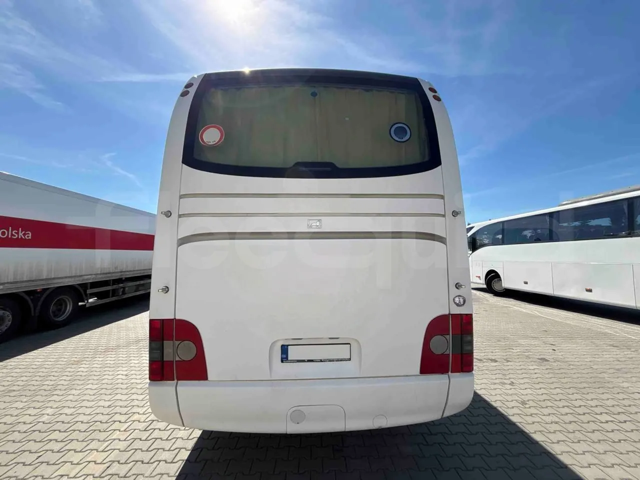 Man Lion's Coach B.2007 - EUR5 - 294kW - 12.000m - rear hatch closed