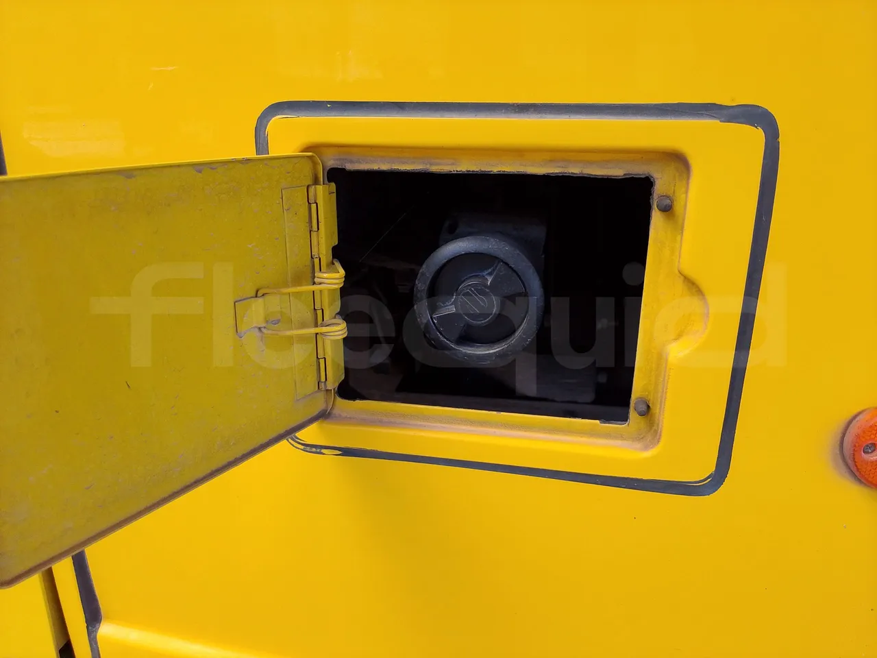 Iveco Indcar WGIVMY11 MOBI SCUOLABUS - EUR6 - 100Kw - 8,592m - luggage rack photo