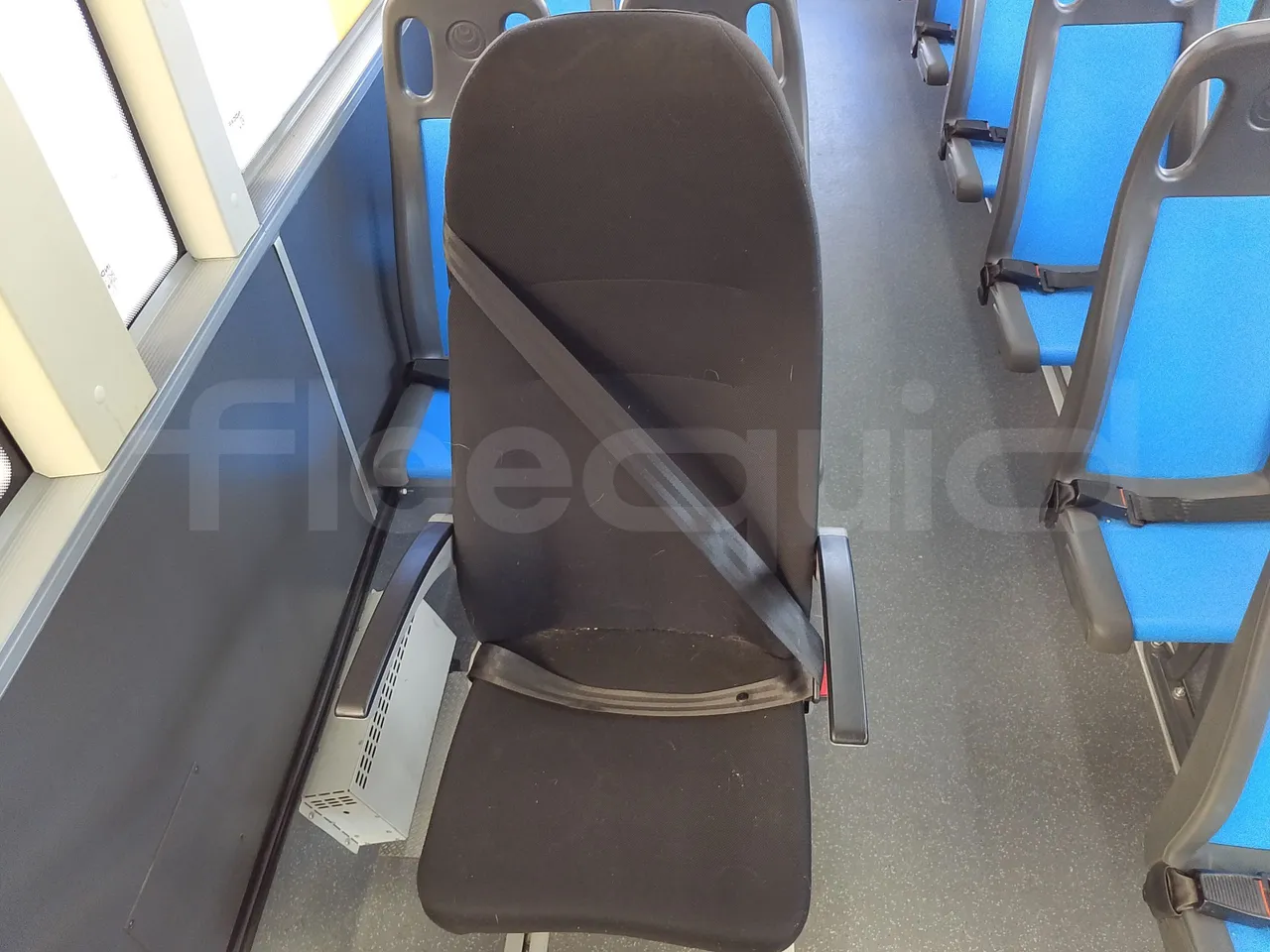 Iveco Indcar WGIVMY11 MOBI SCUOLABUS - EUR6 - 100Kw - 8,592m - hostess seat photo