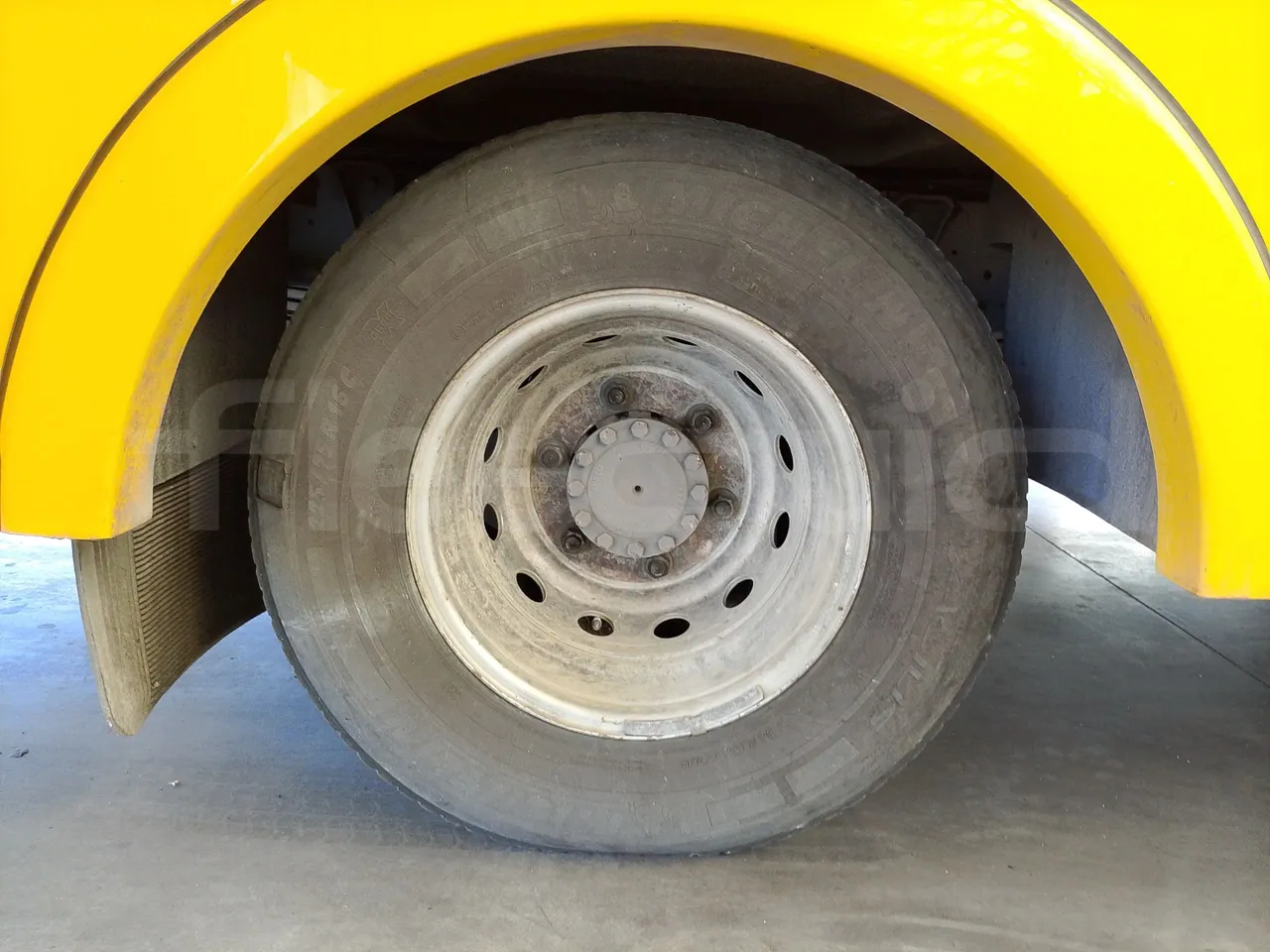Iveco Indcar WGIVMY11 MOBI SCUOLABUS - EUR6 - 100Kw - 8,592m - rear left tire photo