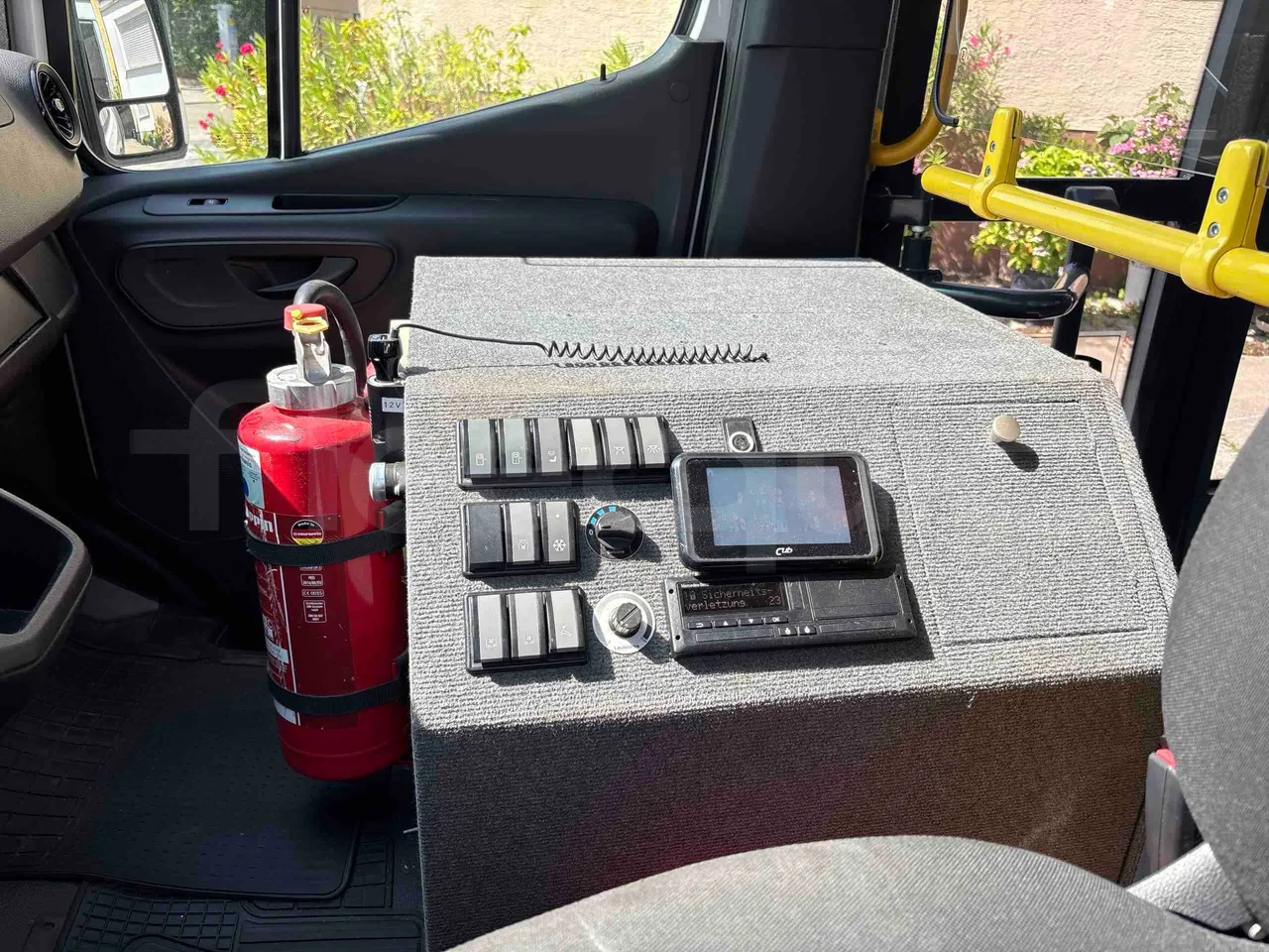 Mercedes-Benz Sprinter - onboard devices 3