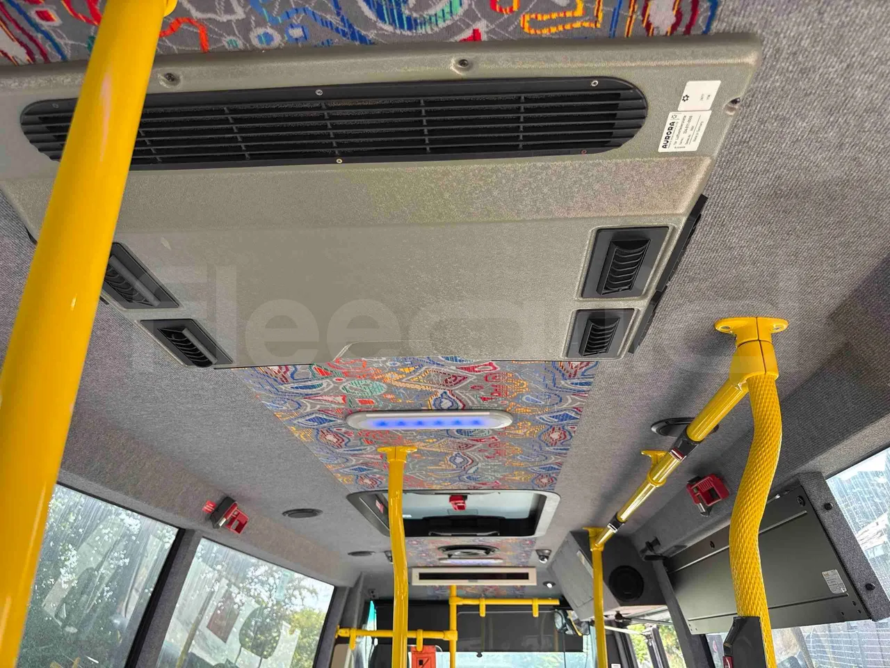 Mercedes-Benz Sprinter - overhead compartments photo