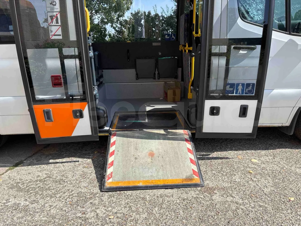 Mercedes-Benz Sprinter - platform open photo