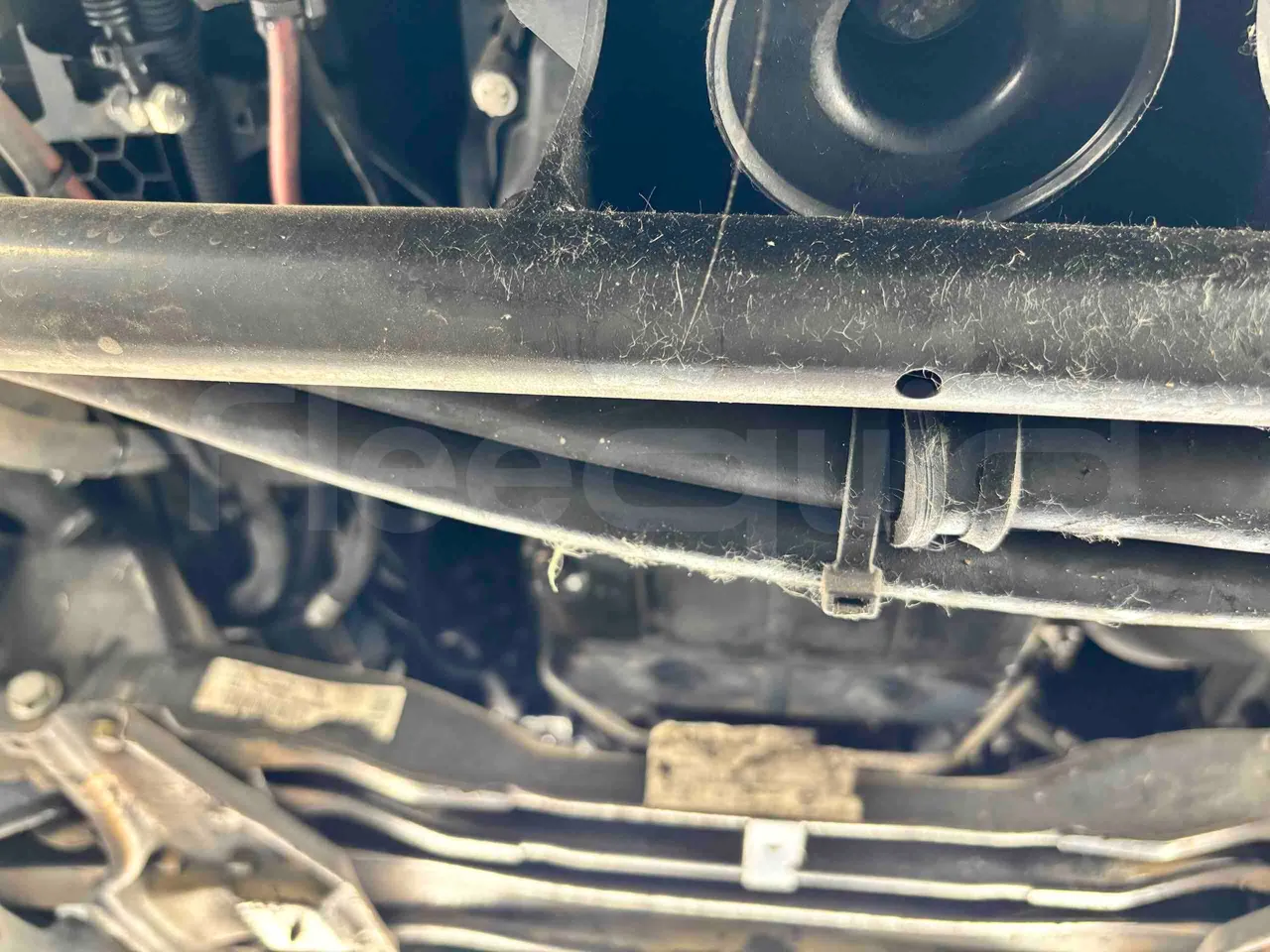 Mercedes-Benz Sprinter - front axle central