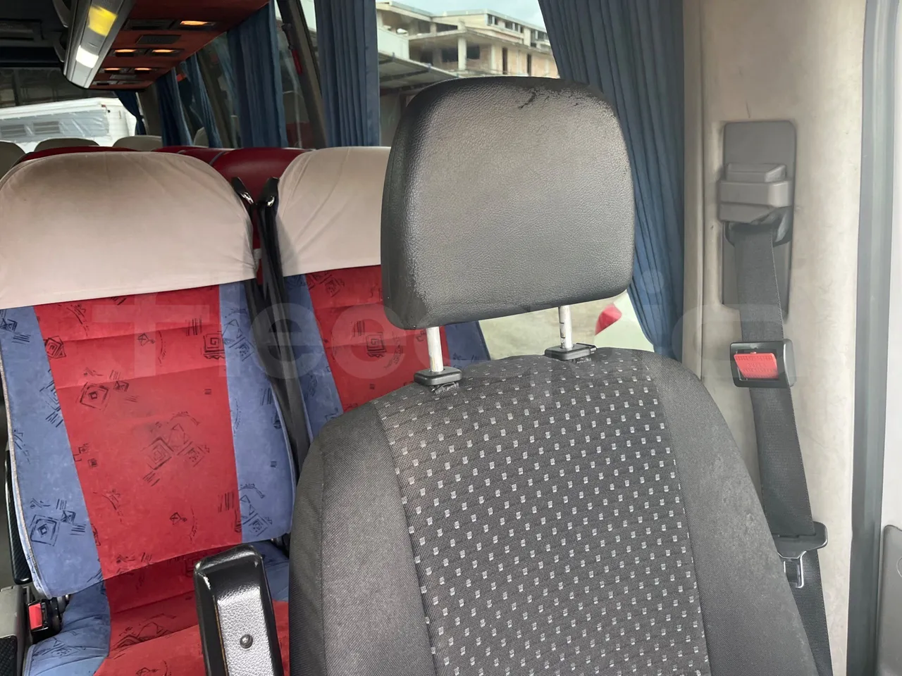 Mercedes-Benz Sprinter 518CDI - EUR4 - 135kW - 7.543m - driver microphone accessories photo