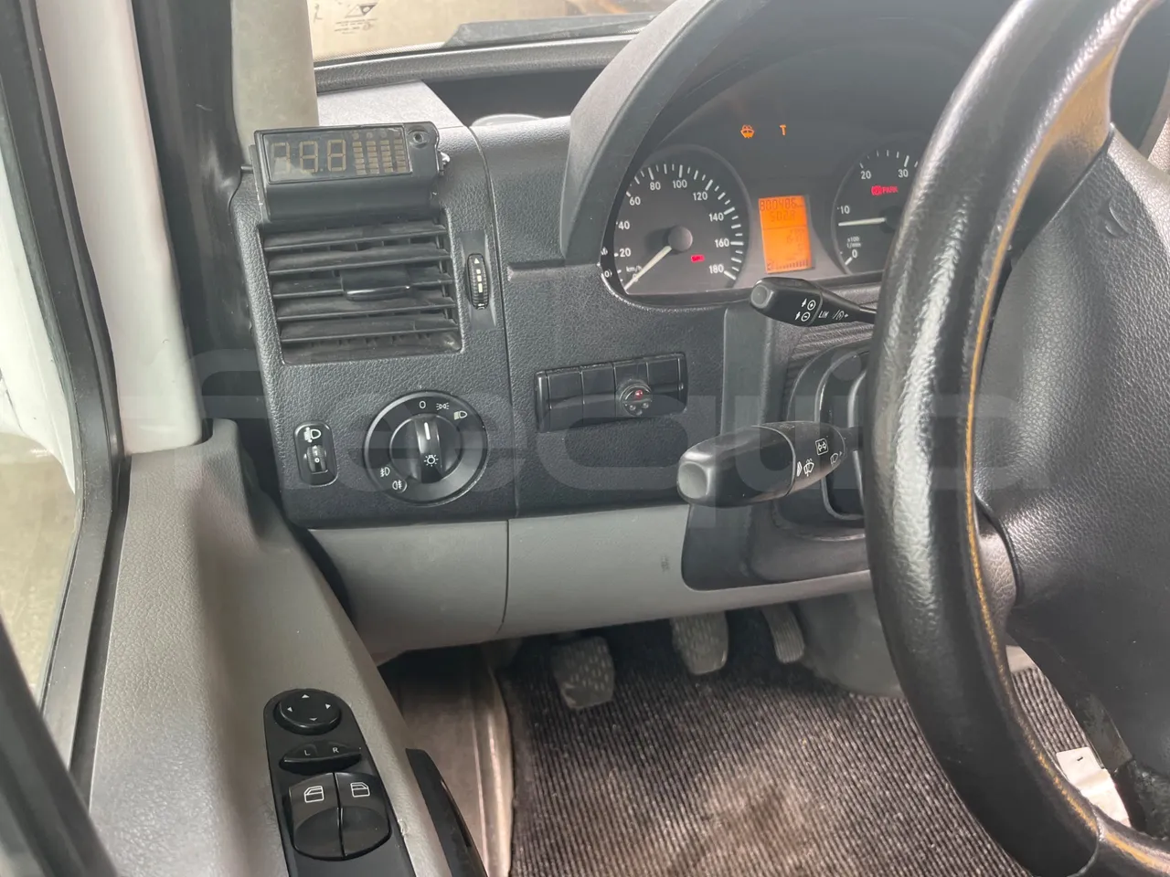 Mercedes-Benz Sprinter 518CDI - EUR4 - 135kW - 7.543m - onboard devices 1