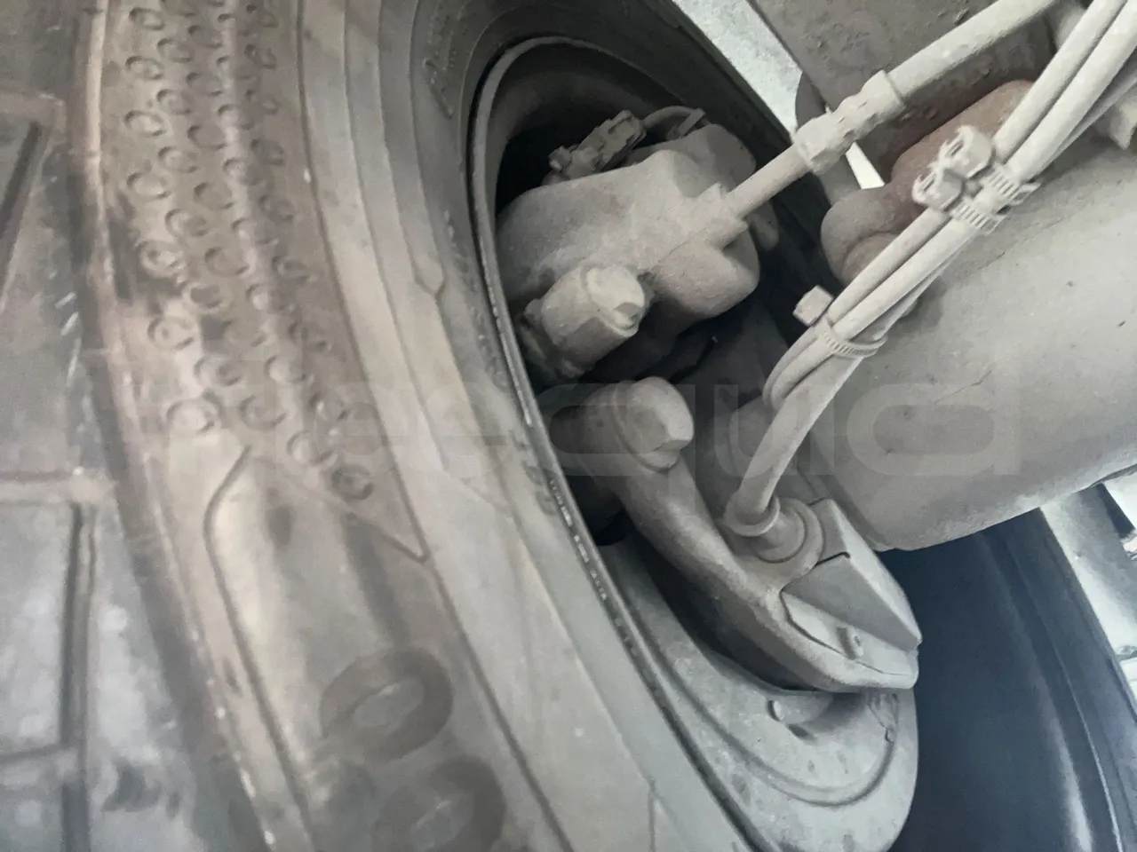 Mercedes-Benz Sprinter 518CDI - EUR4 - 135kW - 7.543m - axle 2 caliper brakes left