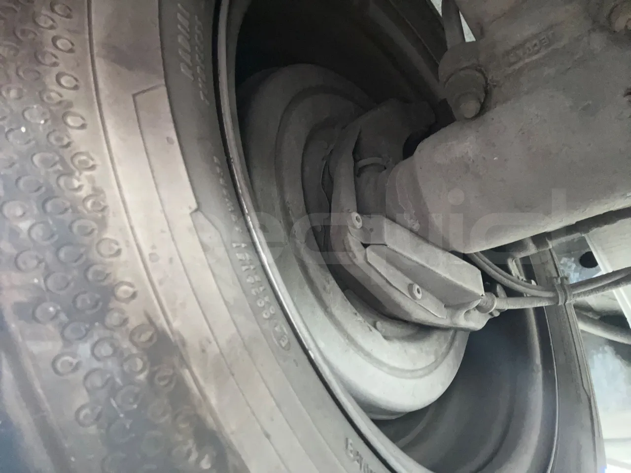 Mercedes-Benz Sprinter 518CDI - EUR4 - 135kW - 7.543m - axle 2 caliper brakes right