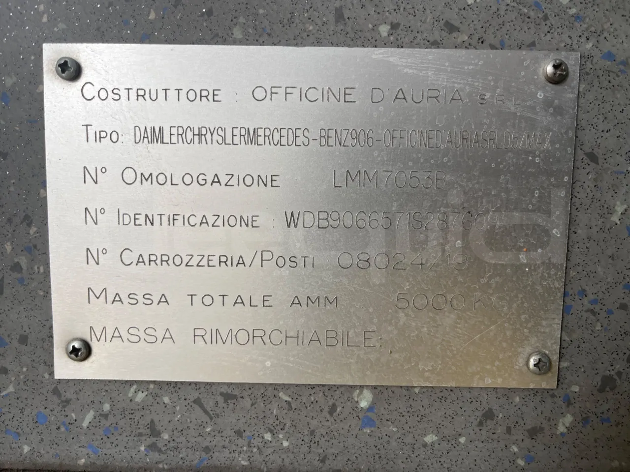 Mercedes-Benz Sprinter 518CDI - EUR4 - 135kW - 7.543m - chassis VIN photo