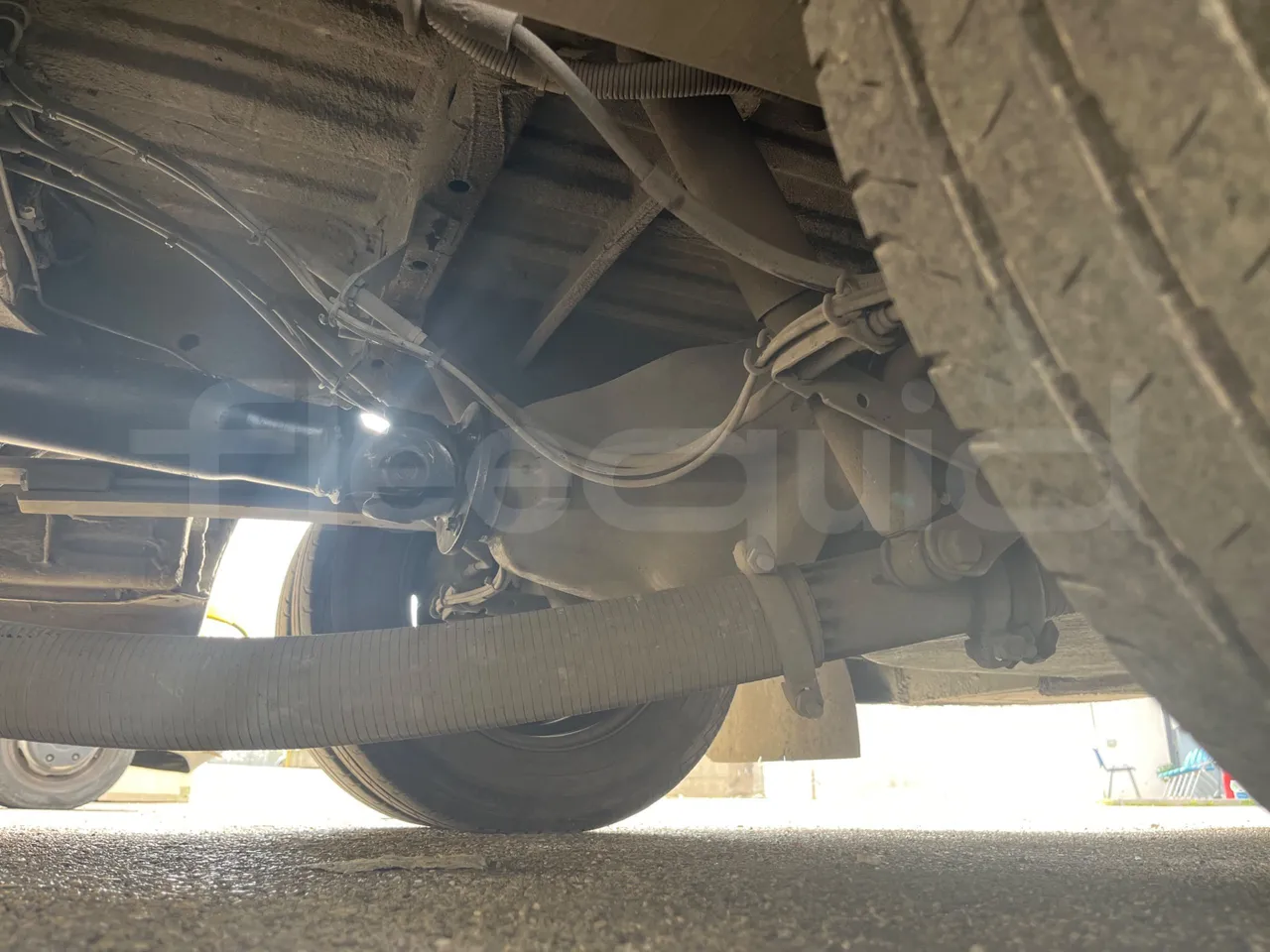 Mercedes-Benz Sprinter 518CDI - EUR4 - 135kW - 7.543m - axle 2 discs right