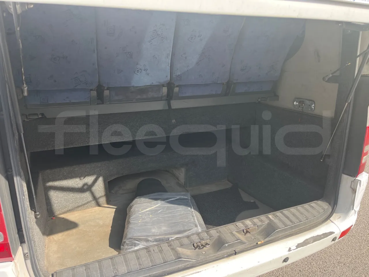 Mercedes-Benz Sprinter 518CDI - EUR4 - 135kW - 7.543m - internal frame rust check