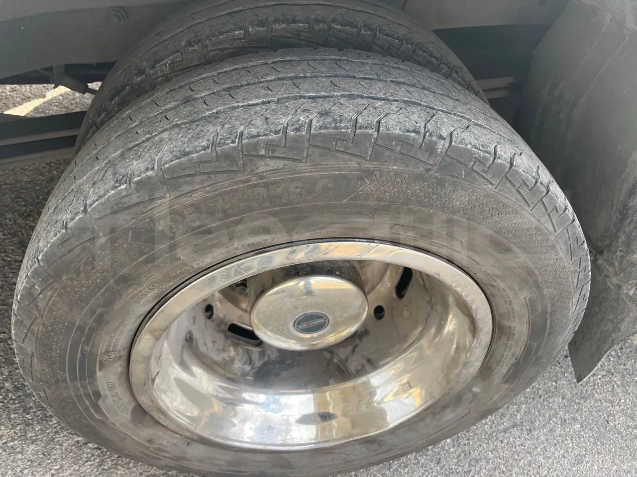 Mercedes-Benz Sprinter 518CDI - EUR4 - 135kW - 7.543m - tread condition third axle tires left