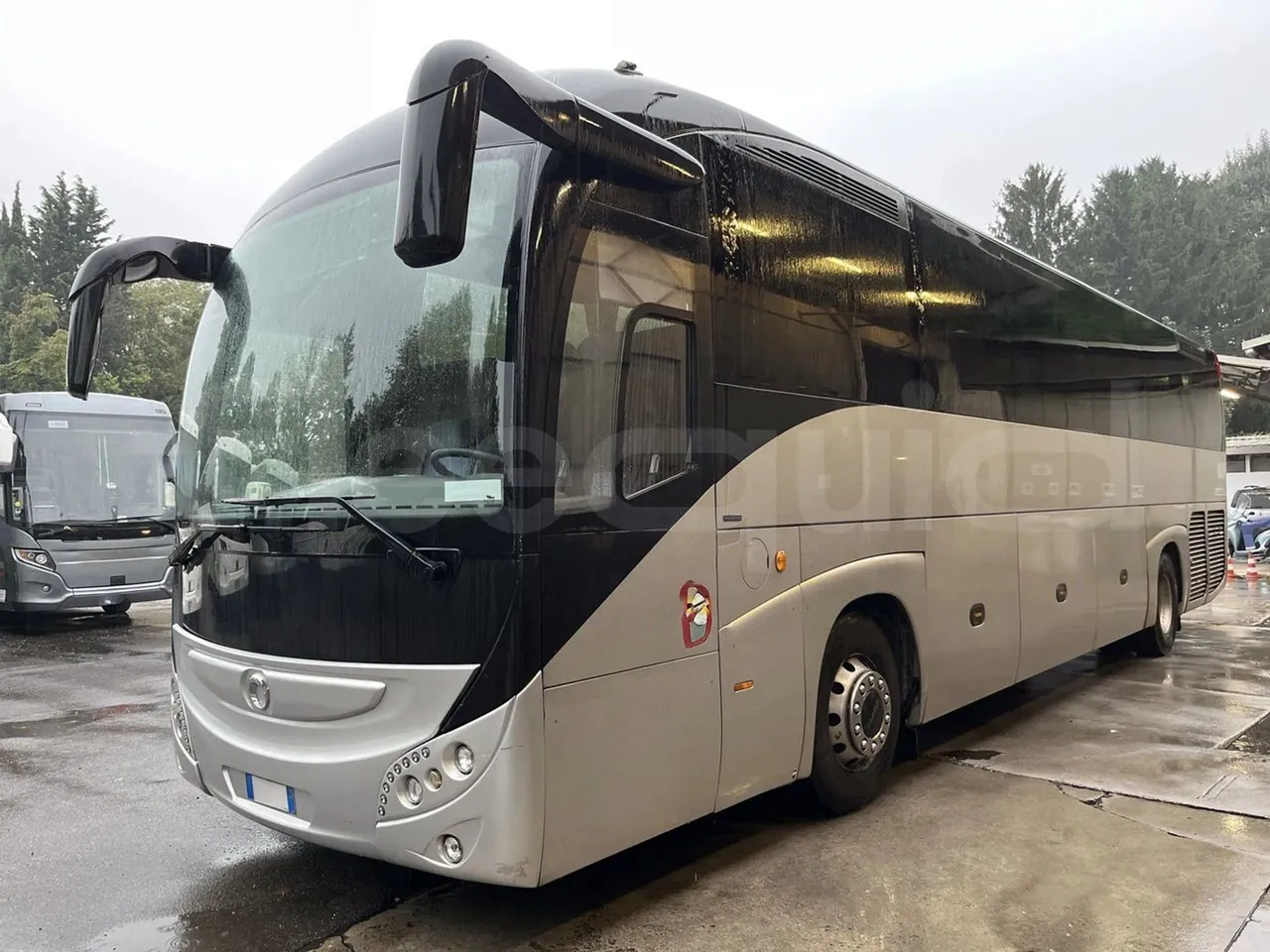 Iveco Magelys 5FR210 - Euro 5 - 331 kW - 12.254 mt - 3/4 left rear side