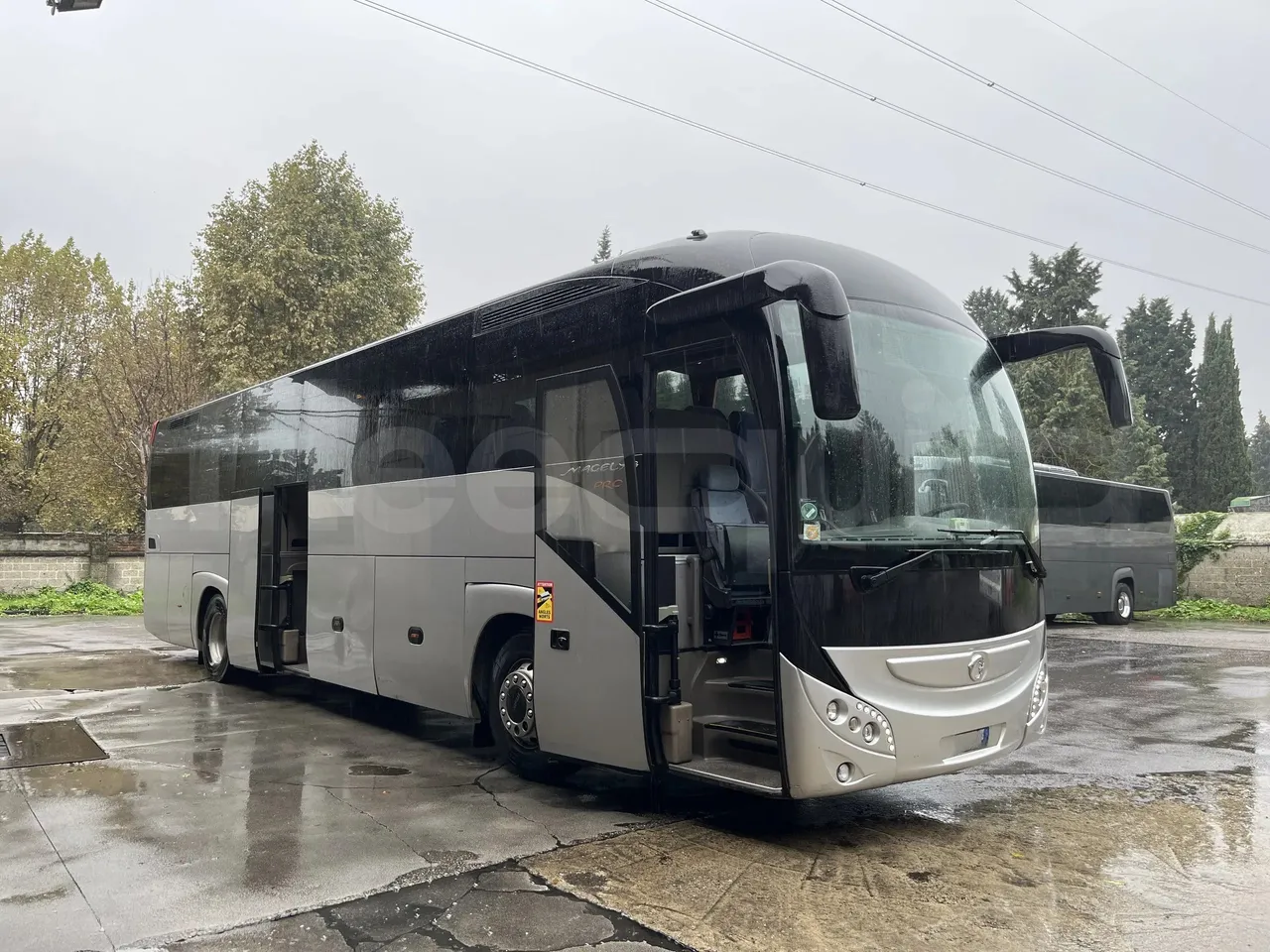 Iveco Magelys 5FR210 - Euro 5 - 331 kW - 12.254 mt - internal frame rust check