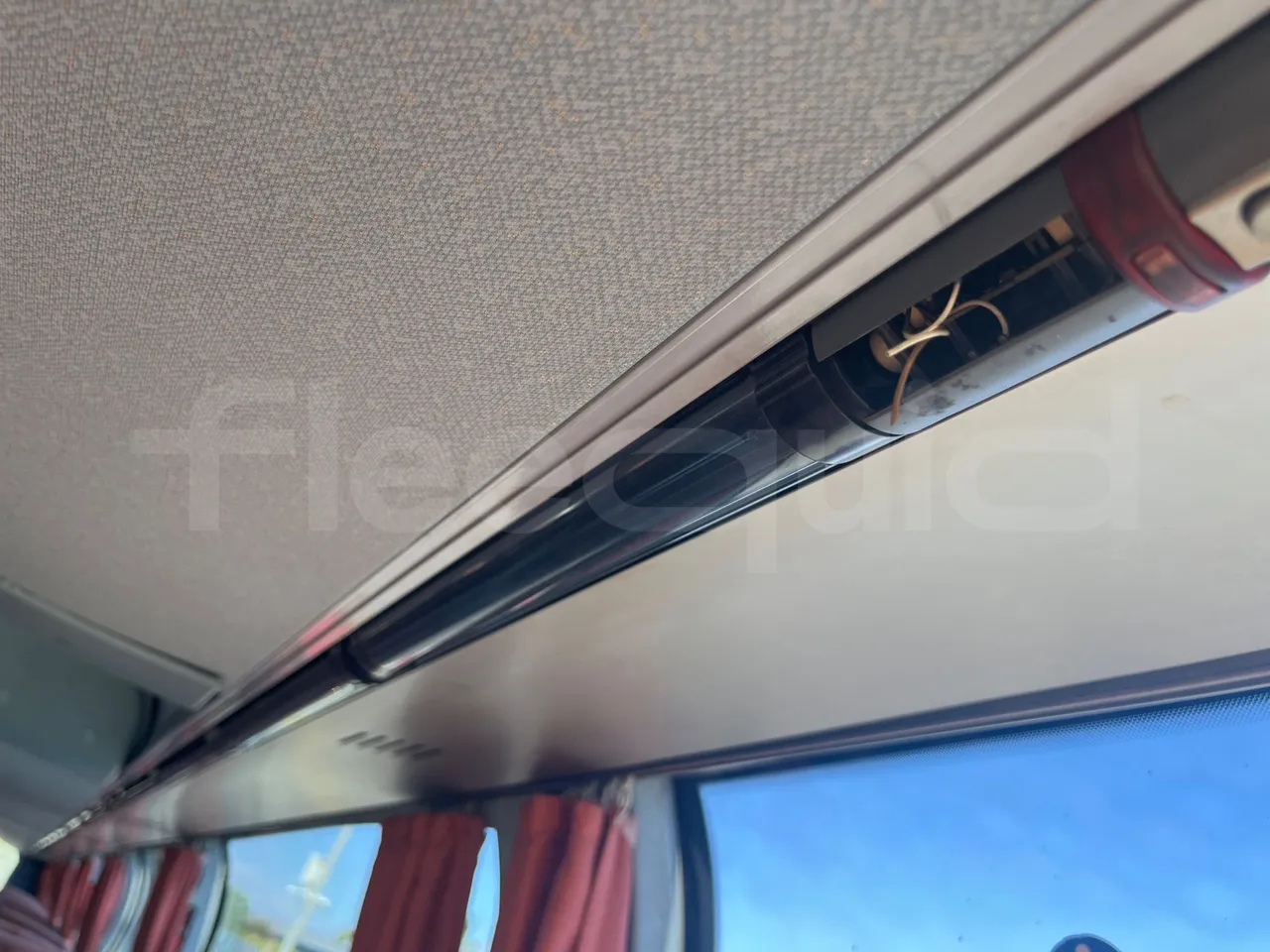Neoplan 1122/3 L -EUR3 -390kW -13.79m - camera accessories photo
