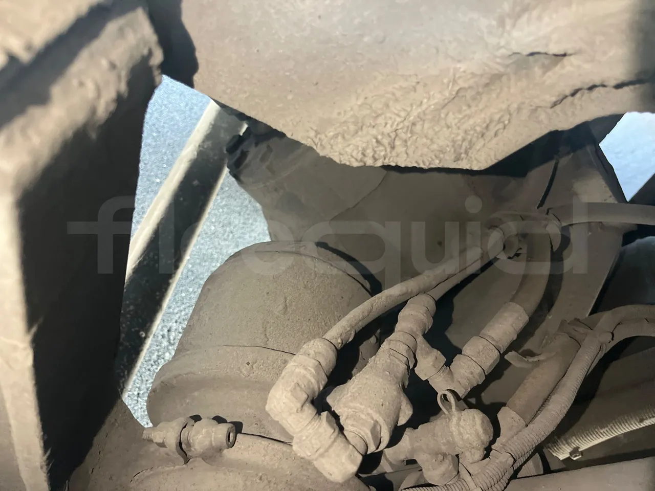 Neoplan 1122/3 L -EUR3 -390kW -13.79m - axle 2 caliper brakes left
