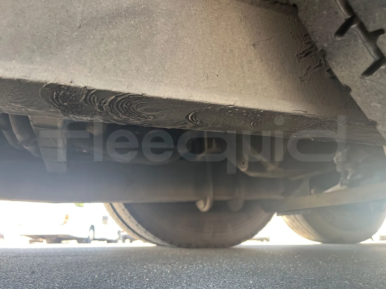 Neoplan 1122/3 L -EUR3 -390kW -13.79m - axle 2 discs right