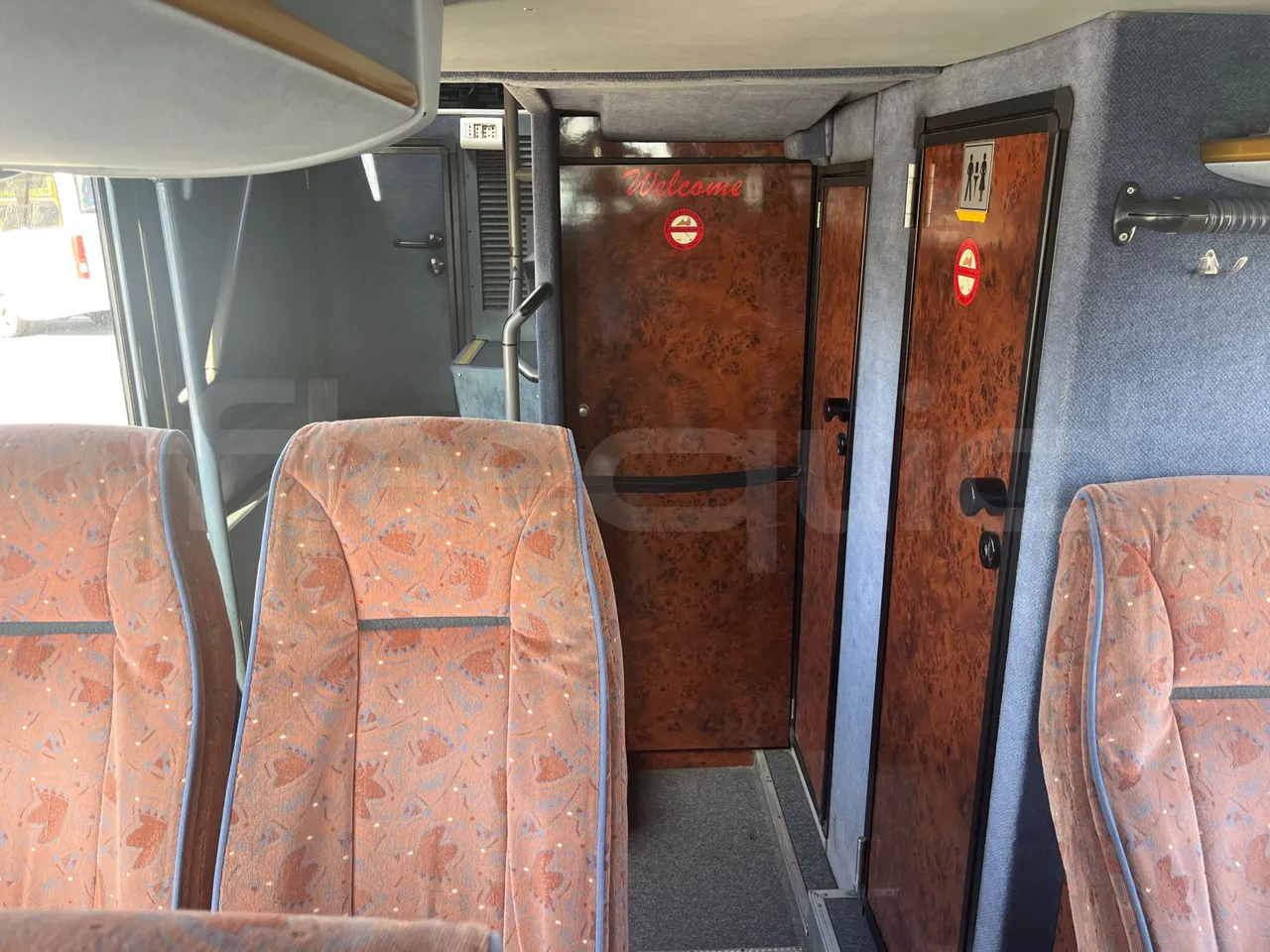 Neoplan 1122/3 L -EUR3 -390kW -13.79m - folding seat photo