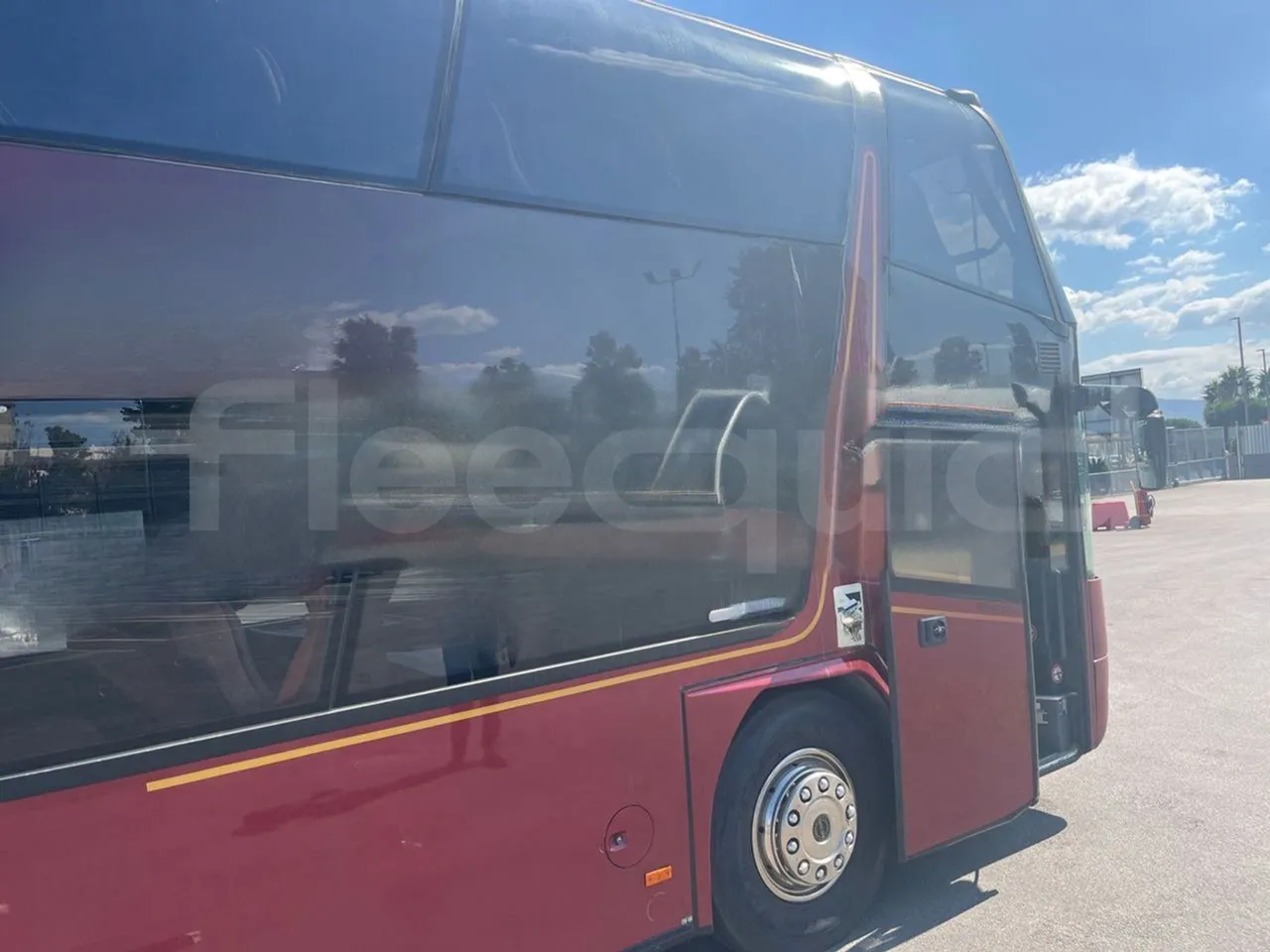 Neoplan 1122/3 L -EUR3 -390kW -13.79m - platform open photo