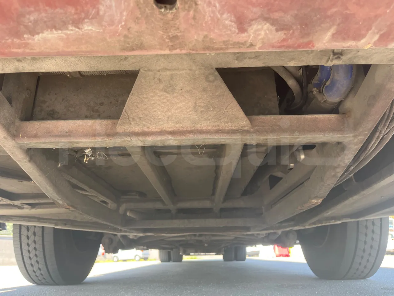 Neoplan 1122/3 L -EUR3 -390kW -13.79m - front undercarriage from front