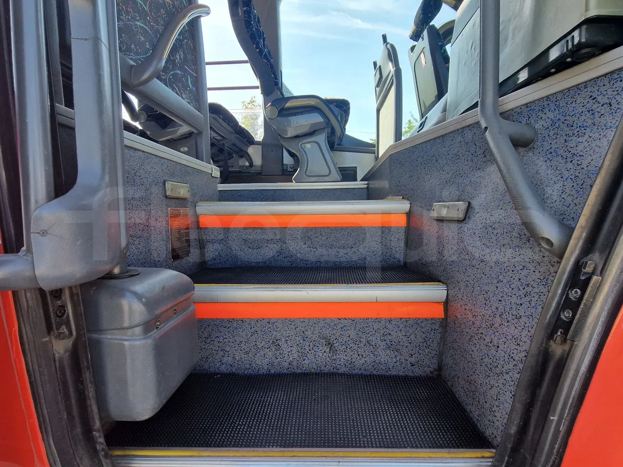 Iveco Mago2 A1AF11B/ Euro 3 - 154 Kw - 8,850 Mt - jack and driver keys